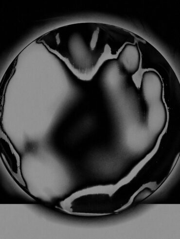 Akito Not Now Noire Undercurrent Couvre x Chefs